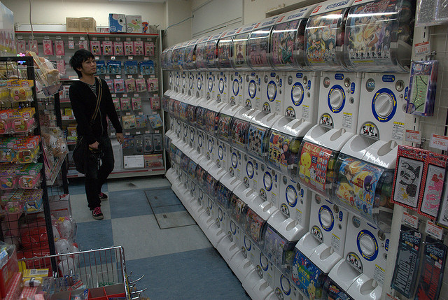 gashapon shop